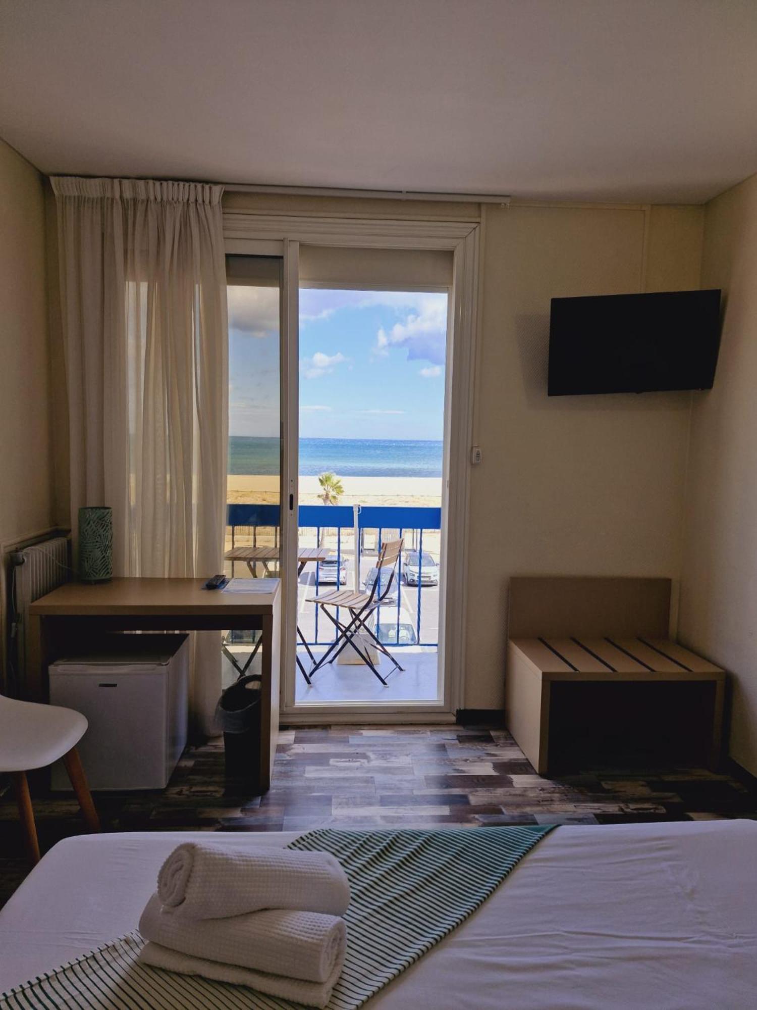 Hotel De La Plage - Barcares Ле Баркарес Экстерьер фото